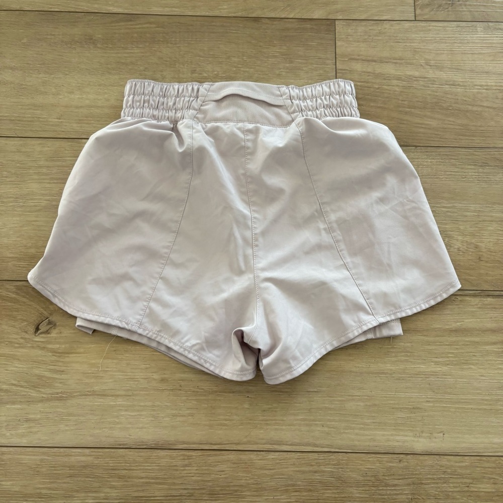 Nike Shorts Womens XS silver white Dri-FIT 2-in-1 Running Built-In Liner Gym - Picture 4 of 4